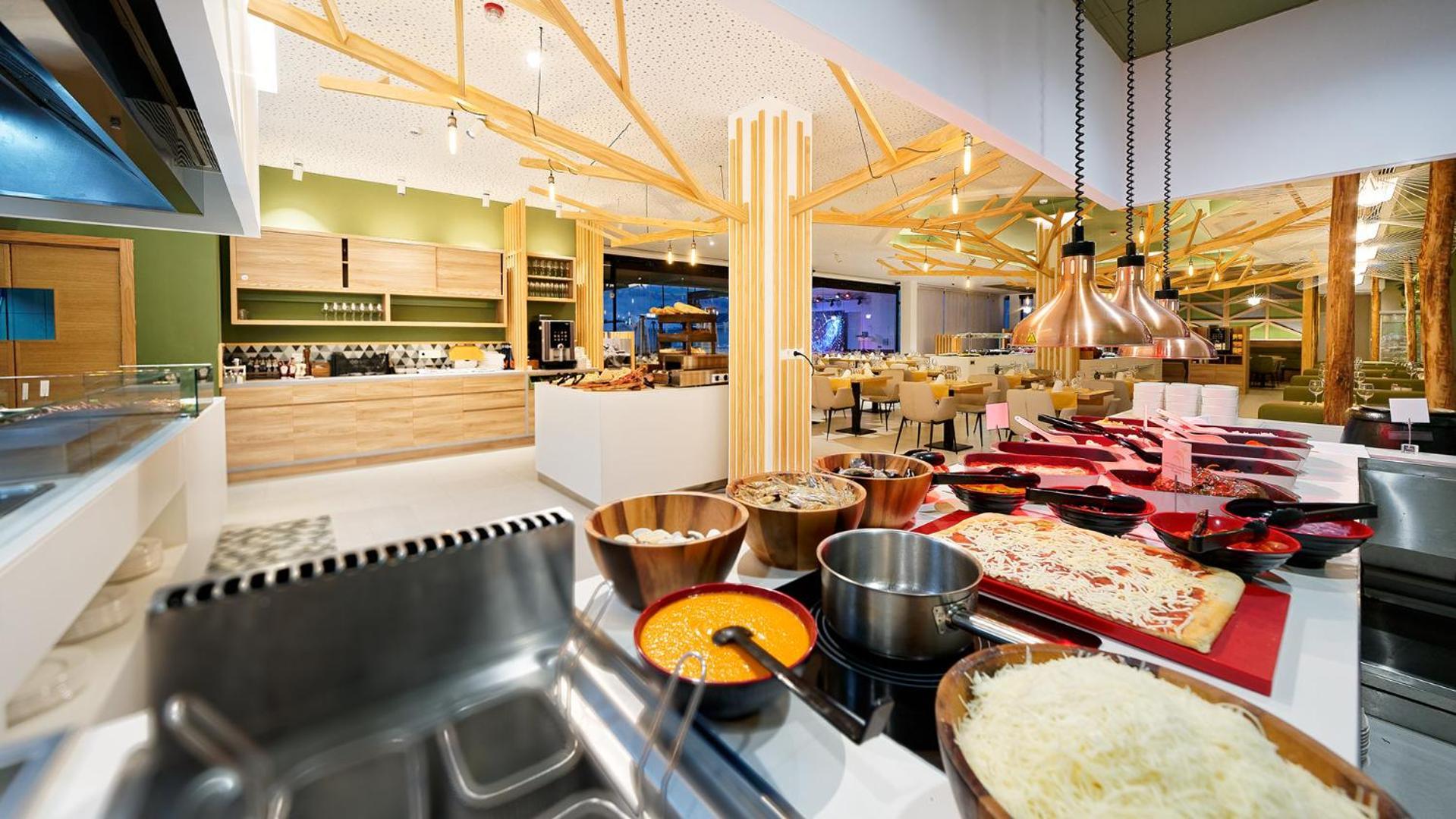 Hotel Club & - Adults Only 4*
